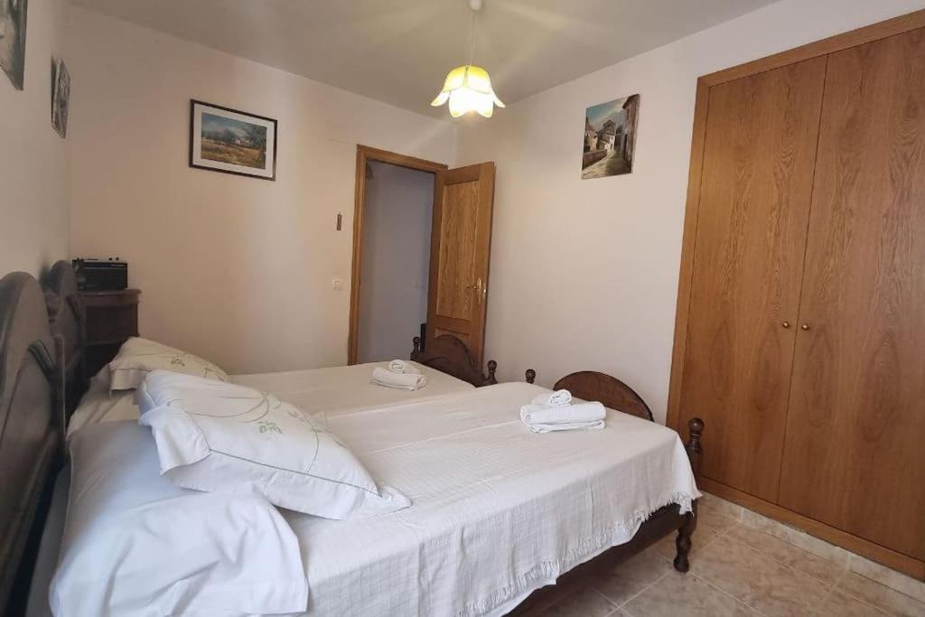 Piso En El Centro Con Vistas Al Mar Y Balcon Lejlighed Roses Eksteriør billede