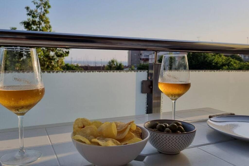 Piso En El Centro Con Vistas Al Mar Y Balcon Lejlighed Roses Eksteriør billede