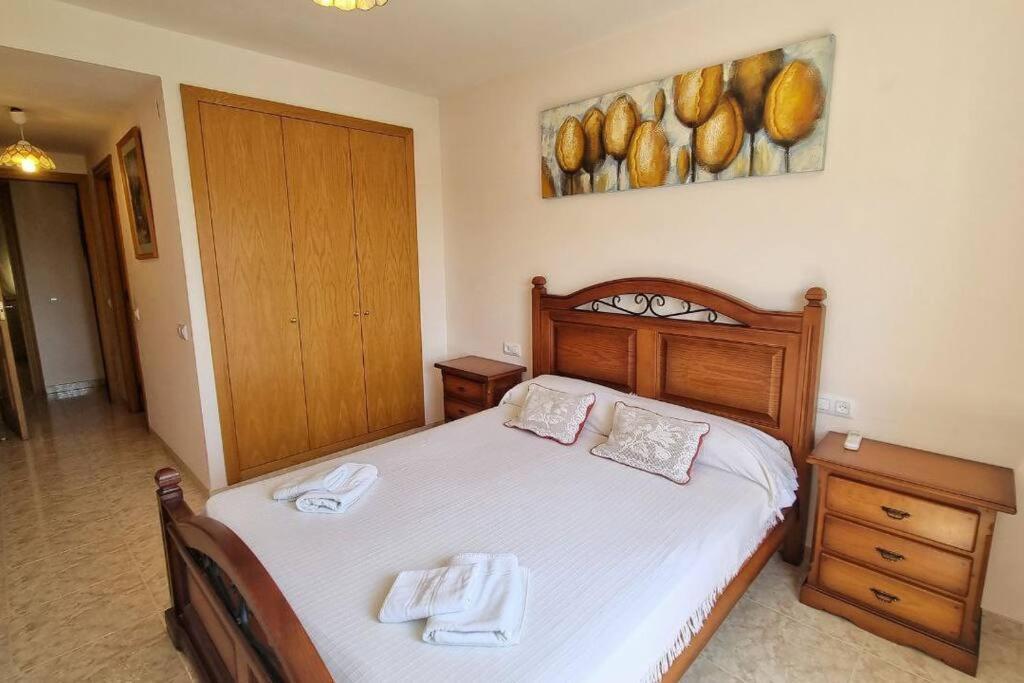 Piso En El Centro Con Vistas Al Mar Y Balcon Lejlighed Roses Eksteriør billede